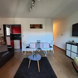  Appartement La Goélette, Proche à Pied France