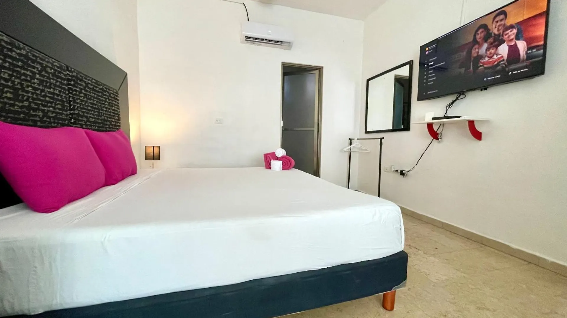 Miranda Beach Apartment Playa del Carmen